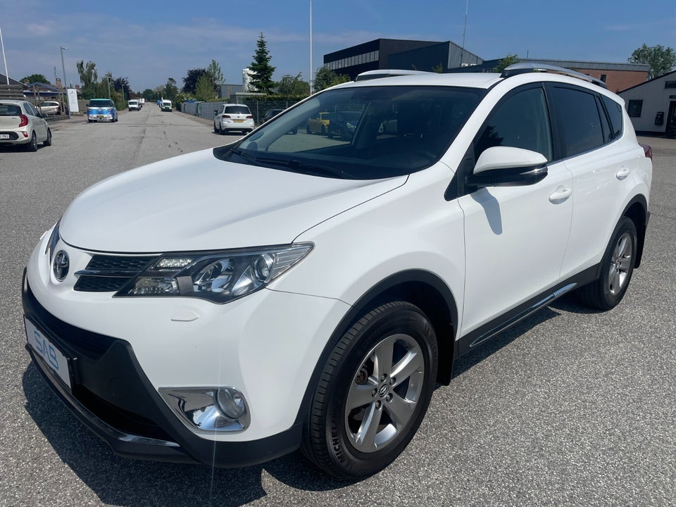 Toyota RAV4 2,0 D-4D T3 5d