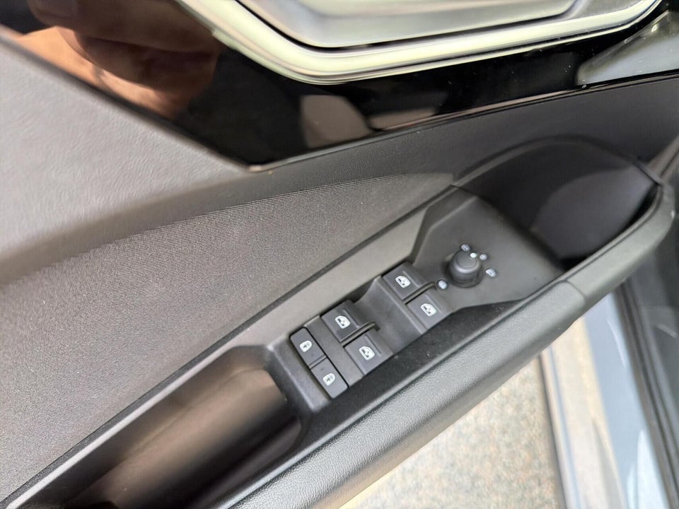 Audi Q4 e-tron 35 Attitude 5d