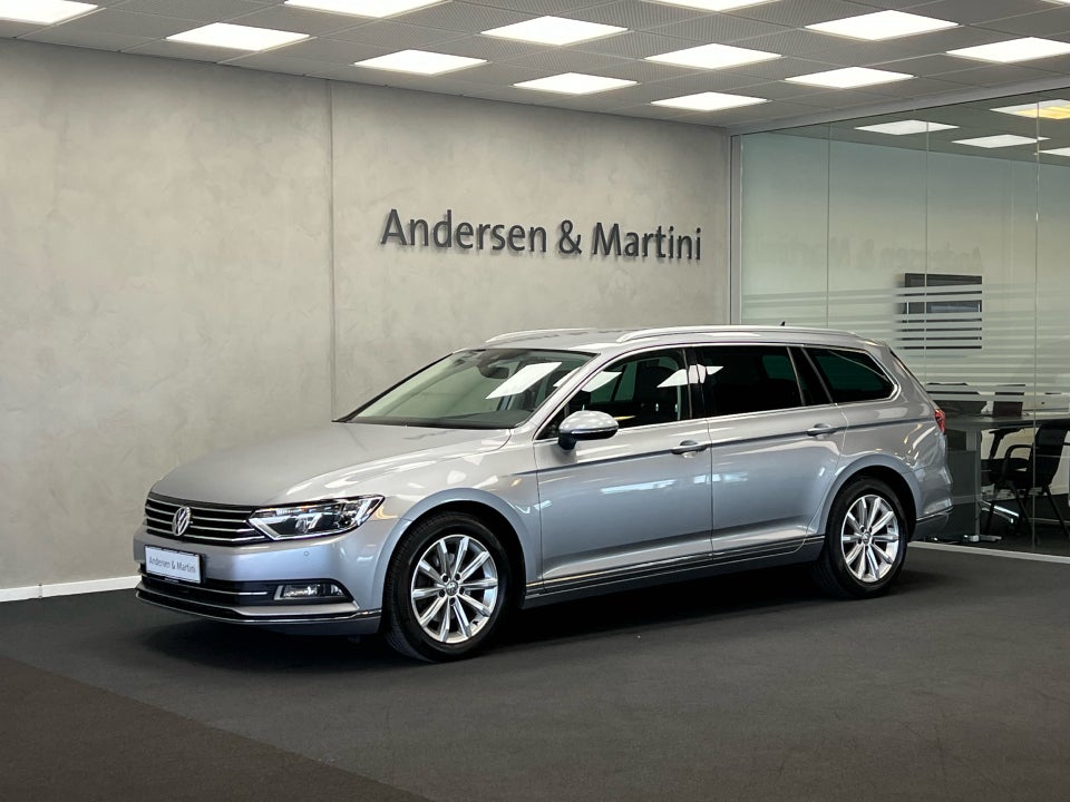 VW Passat 2,0 TDi 150 Highline Premium Variant DSG 5d