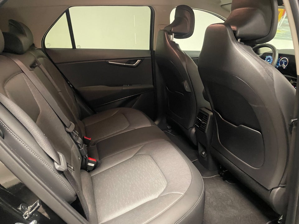 Kia Niro 64 EV Upgrade 5d