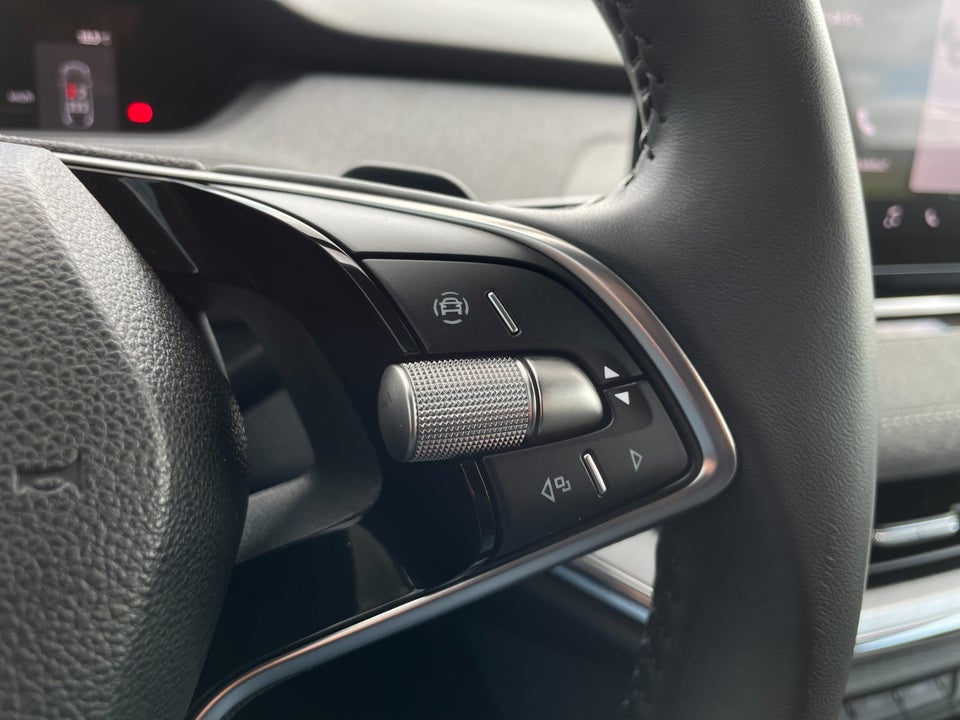 Skoda Enyaq 85 iV Loft 5d