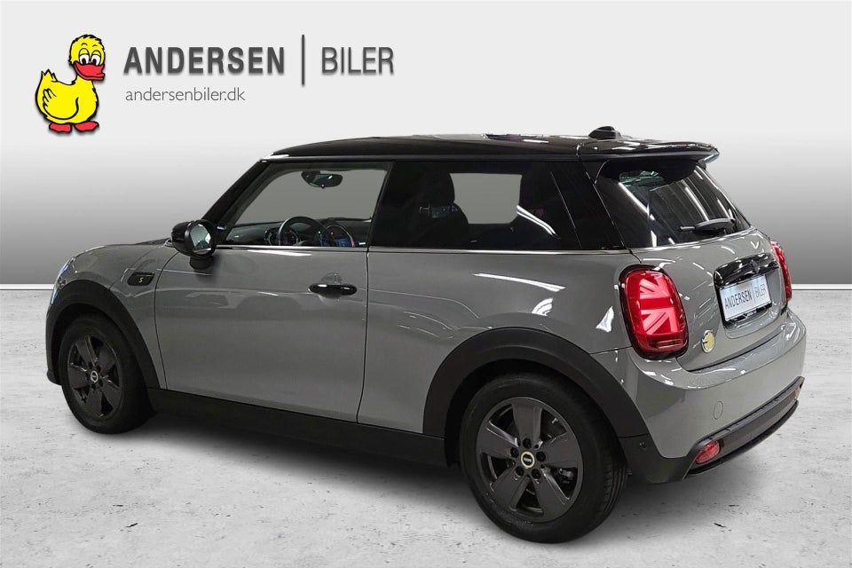 MINI Cooper SE Essential 3d