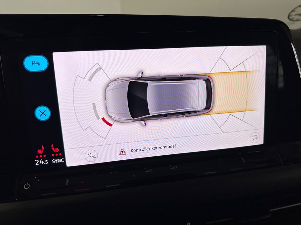 VW Golf VIII 1,5 eTSi 150 Style Variant DSG Van 5d