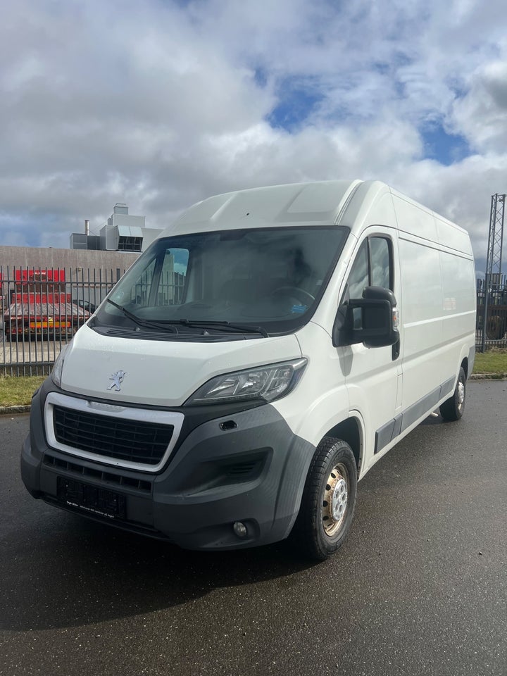 Peugeot Boxer 335 2,0 BlueHDi 163 L3H2