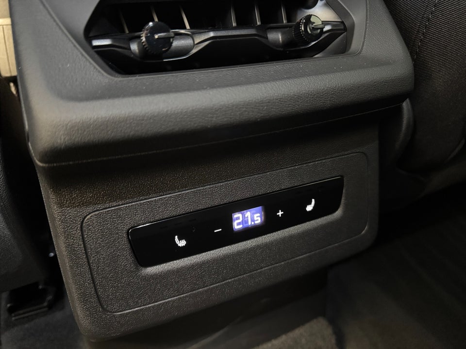 Audi Q6 e-tron Progress 5d