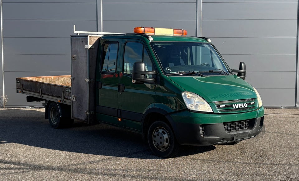 Iveco Daily 3,0 35C18 Mandskabsvogn 4d