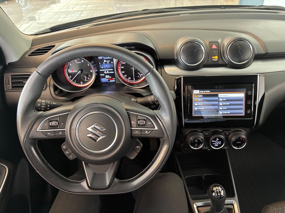 Suzuki Swift 1,2 mHybrid Exclusive 5d