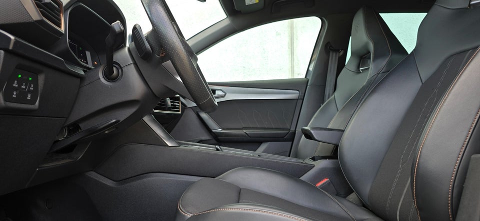 Cupra Leon 1,4 eHybrid Sportstourer DSG 5d