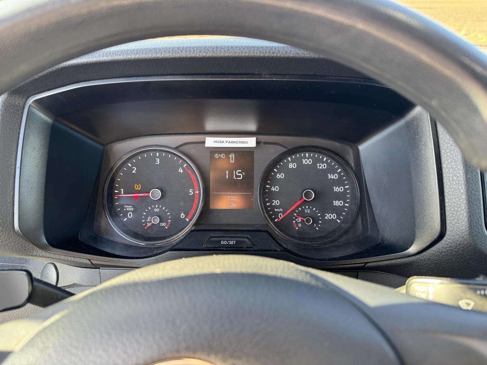VW Crafter 30 2,0 TDi 140 Kassevogn L3H2
