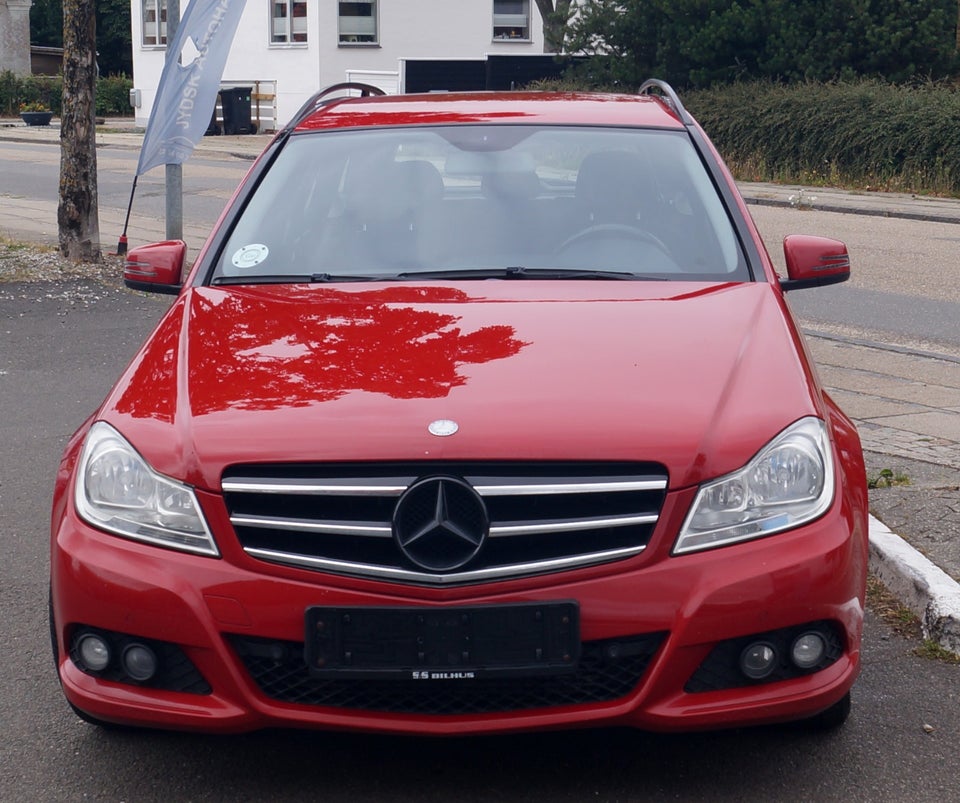 Mercedes C200 2,2 CDi aut. BE 4d