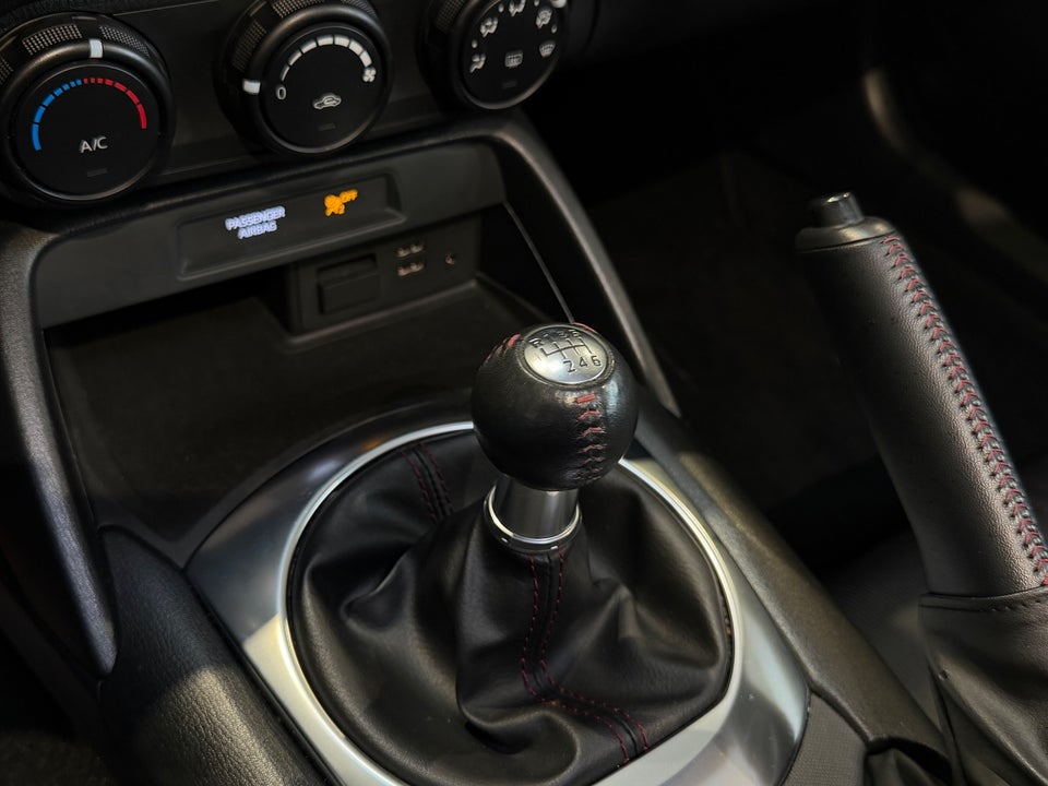 Mazda MX-5 1,5 SkyActiv-G 132 Roadster 2d