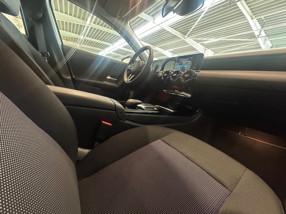 Mercedes A250 e 1,3 Progressive Line aut. 4d