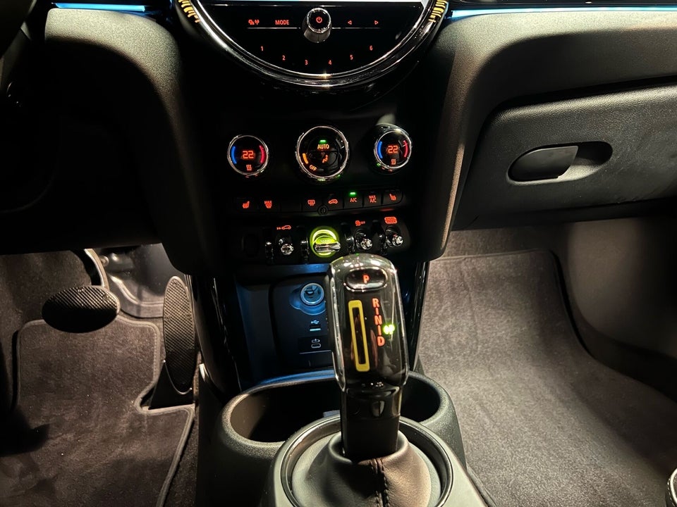 MINI Cooper SE Edition Premium Plus 3d