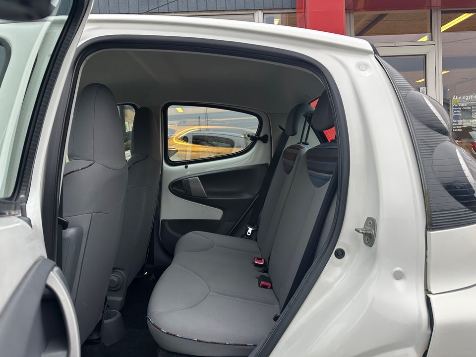 Citroën C1 1,0i Attraction 5d