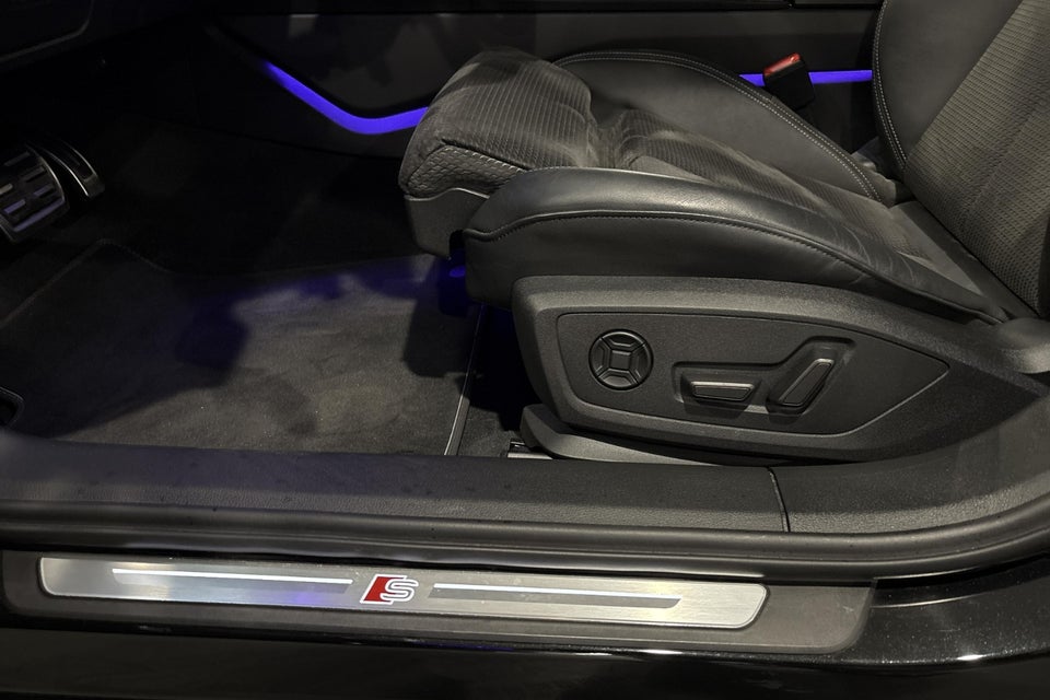 Audi A6 55 TFSi e Sport Prestige Avant quattro S-tr. 5d