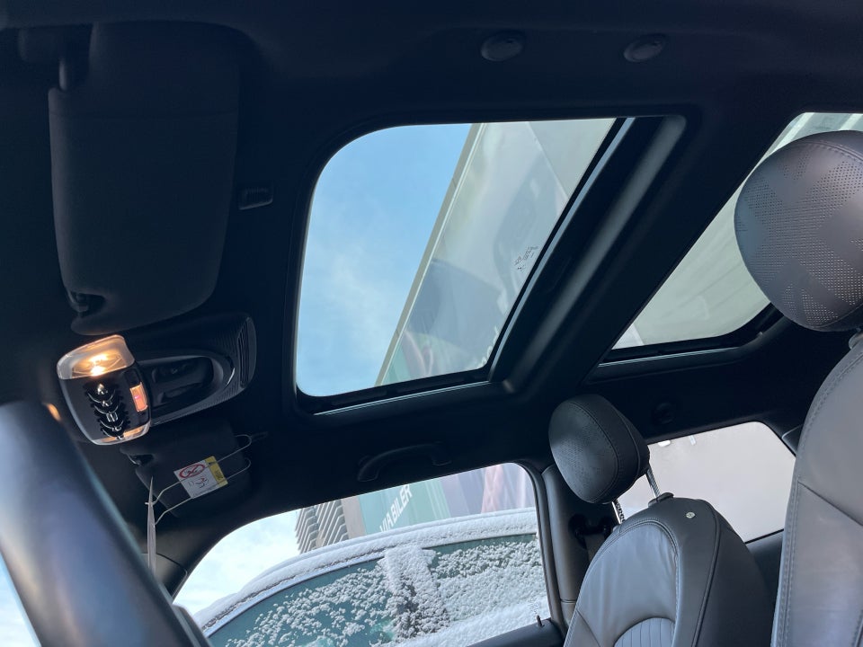 MINI Cooper SE Younique Trim 3d