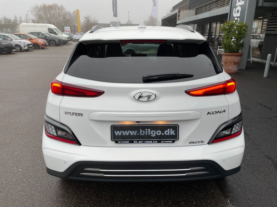Hyundai Kona 64 EV Advanced 5d