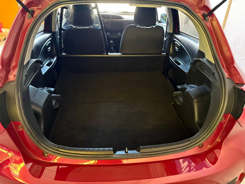 Toyota Yaris 1,5 VVT-iE T3 Premium Van 5d