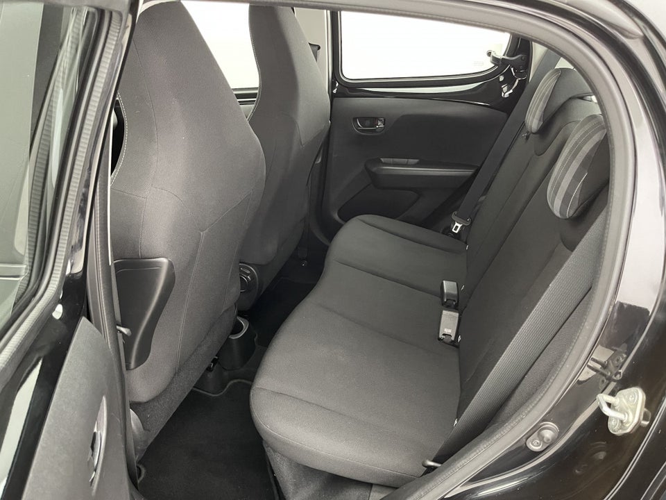 Peugeot 108 1,0 e-VTi 72 Allure+ 5d