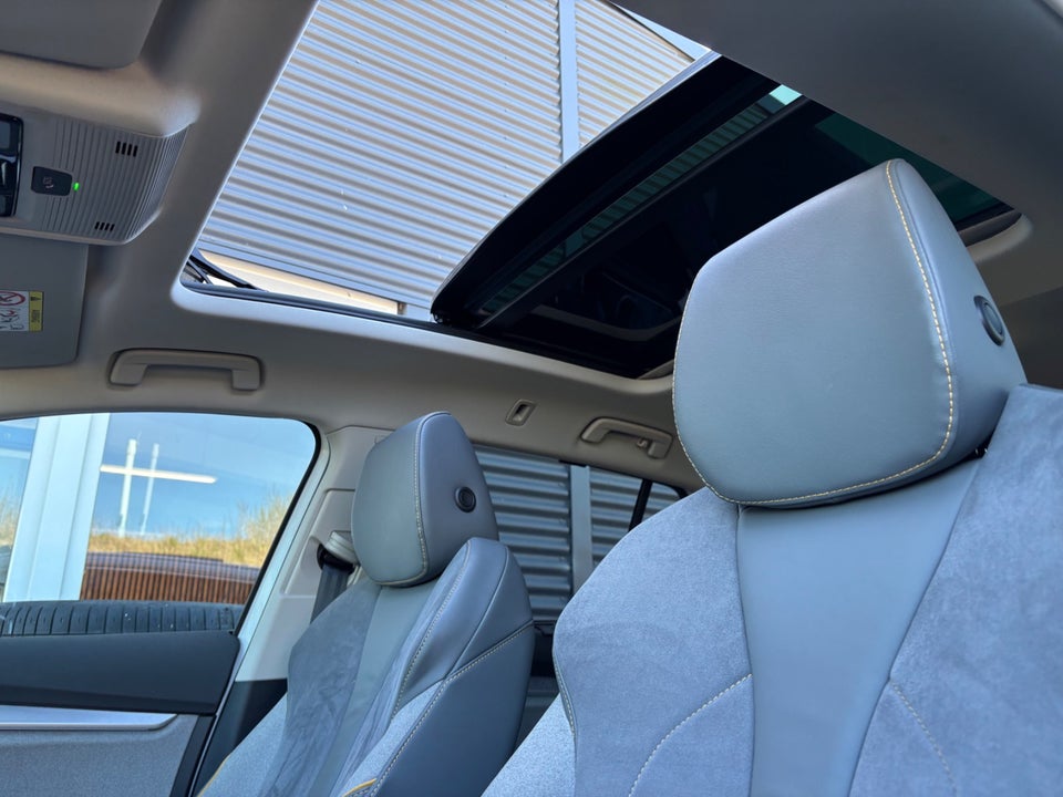 Skoda Enyaq 80 iV Loft 5d