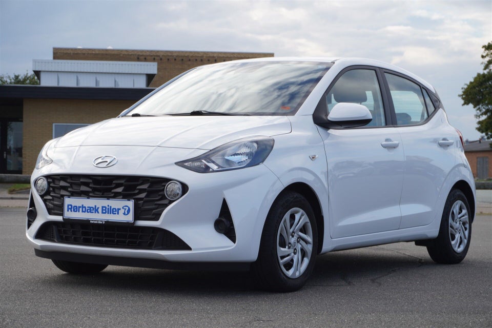 Hyundai i10 1,0 MPi Essential 5d