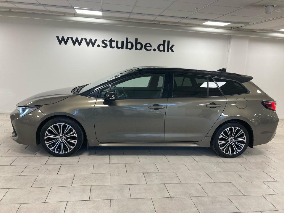 Toyota Corolla 1,8 Hybrid H3 Premium Touring Sports MDS 5d