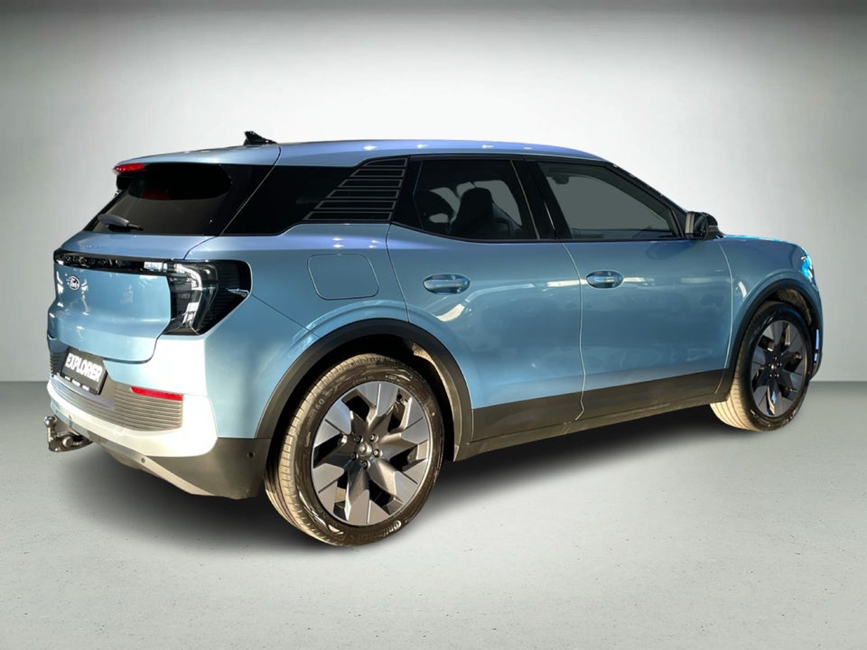 Ford Explorer 82 Premium Extended Range 5d