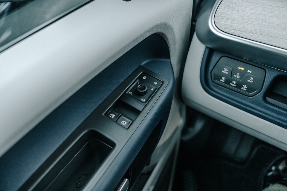 VW ID.Buzz 77 Pro Design SWB 5d