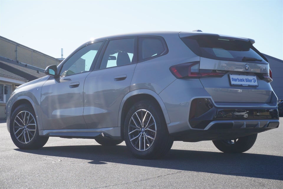 BMW iX1 xDrive30 M-Sport 5d