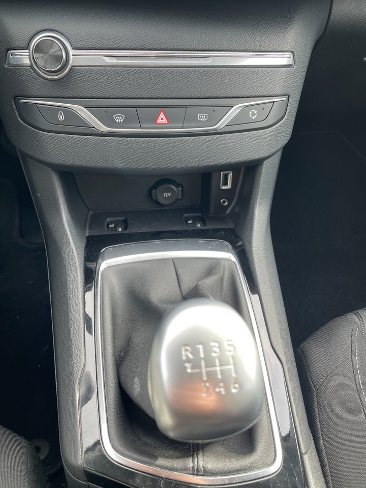 Peugeot 308 1,6 BlueHDi 120 Active SW 5d