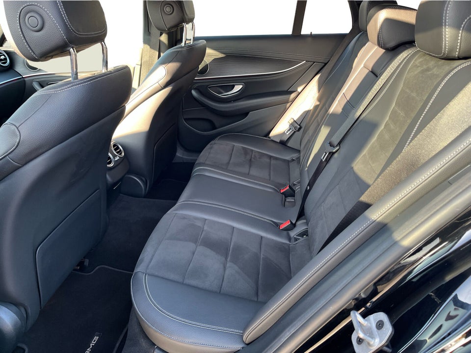 Mercedes E300 e 2,0 AMG Line stc. aut. 5d