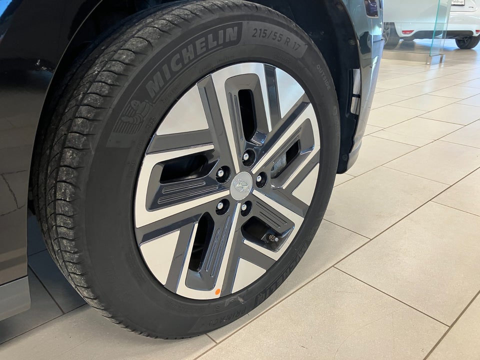 Hyundai Kona 39 EV Advanced 5d