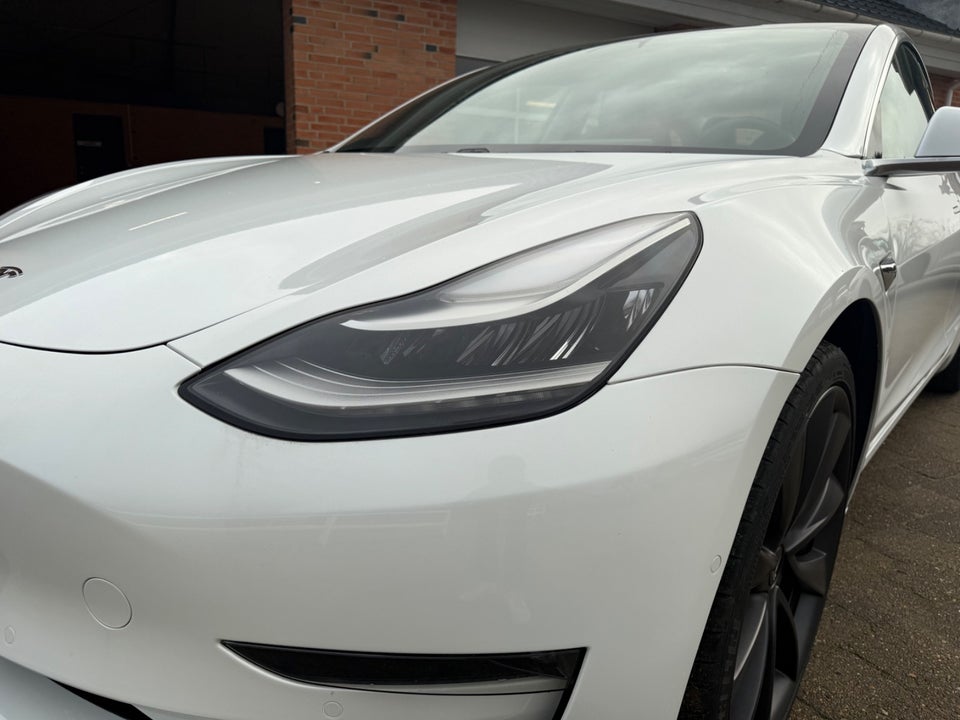 Tesla Model 3 Performance AWD 4d