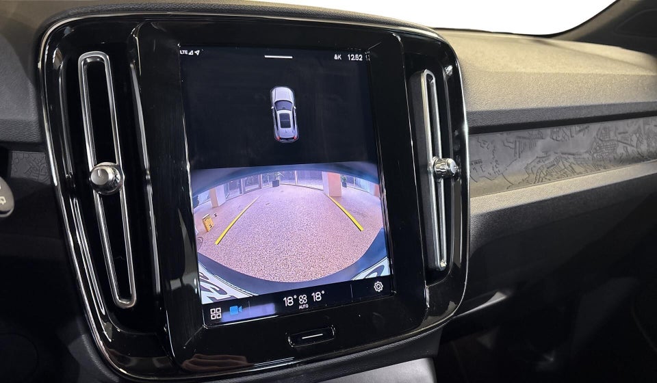 Volvo XC40 P6 ReCharge Core 5d