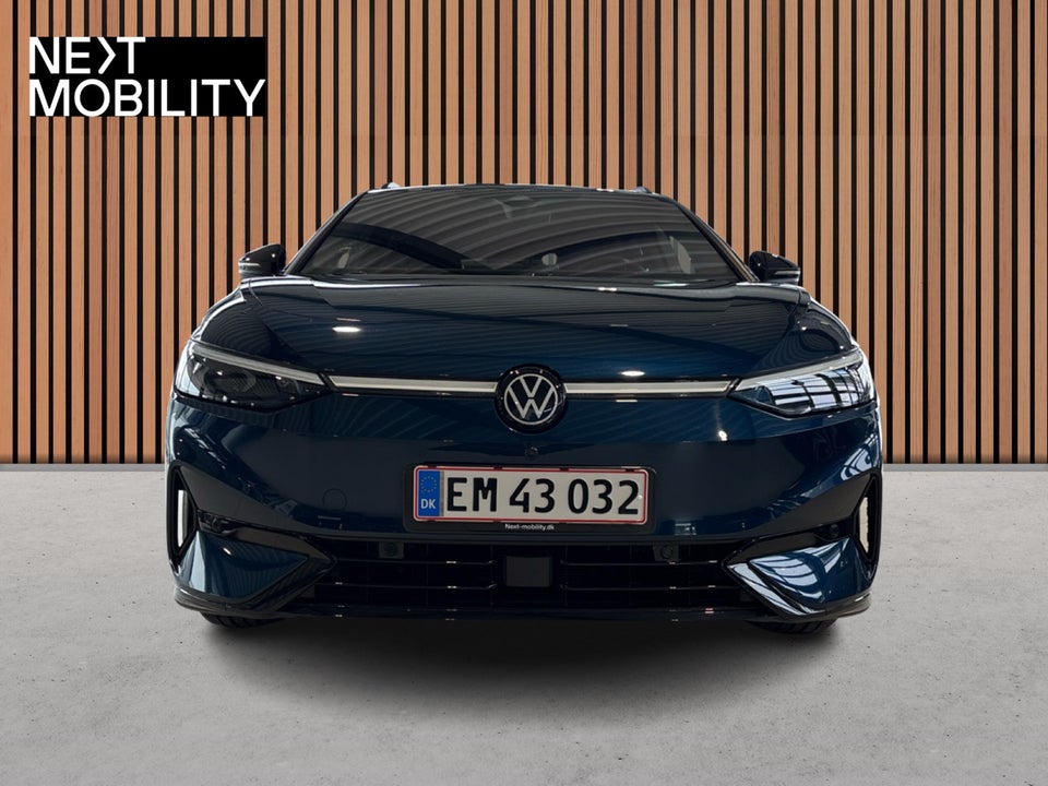 VW ID.7 77 Style+ Tourer 5d