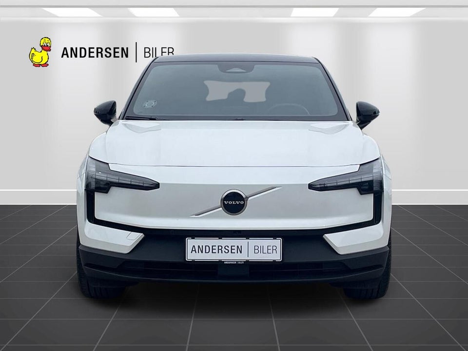 Volvo EX30 Extended Range Plus 5d