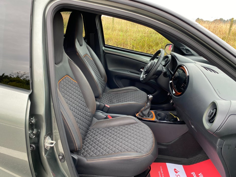 Toyota Aygo X 1,0 Limited 5d