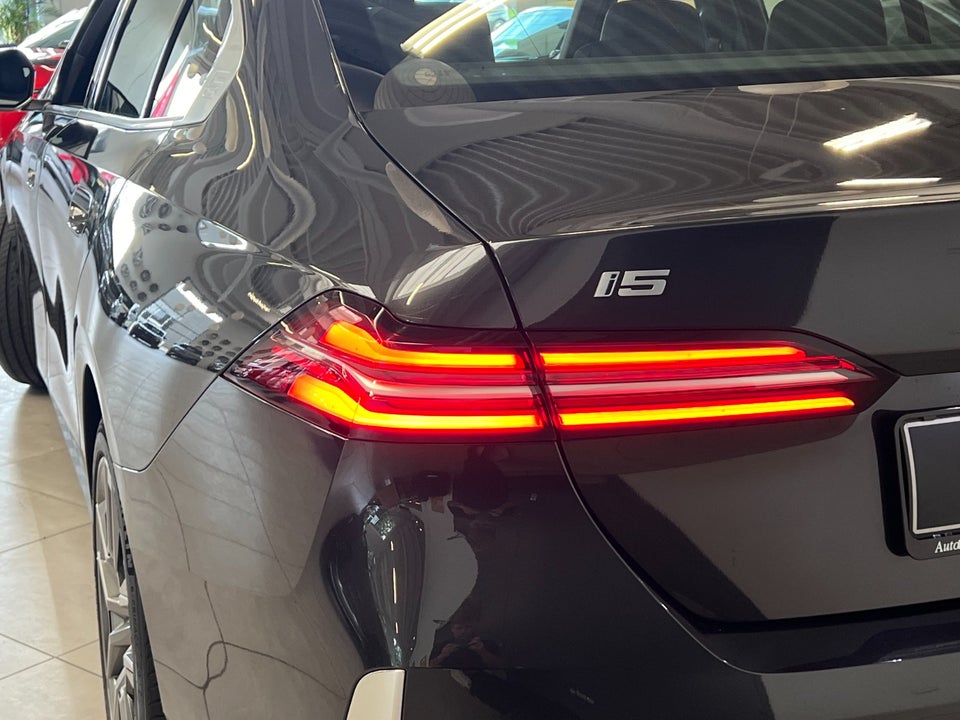 BMW i5 eDrive40 Sport Line 4d