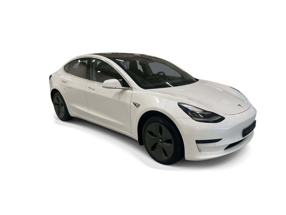Tesla Model 3 Standard Range+ RWD 4d