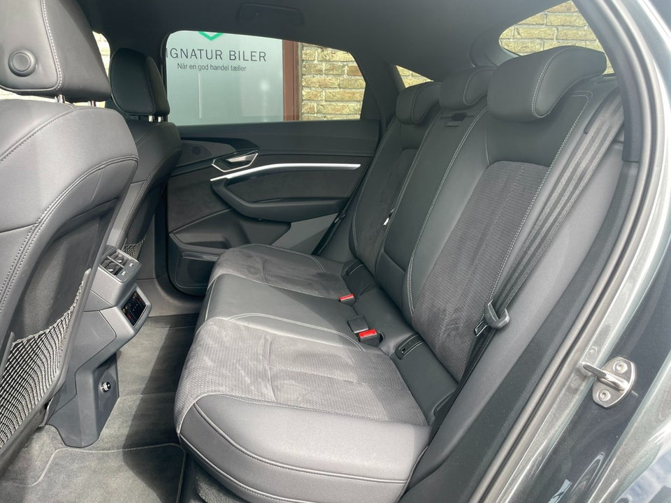 Audi Q8 e-tron 50 S-line Sportback quattro 5d