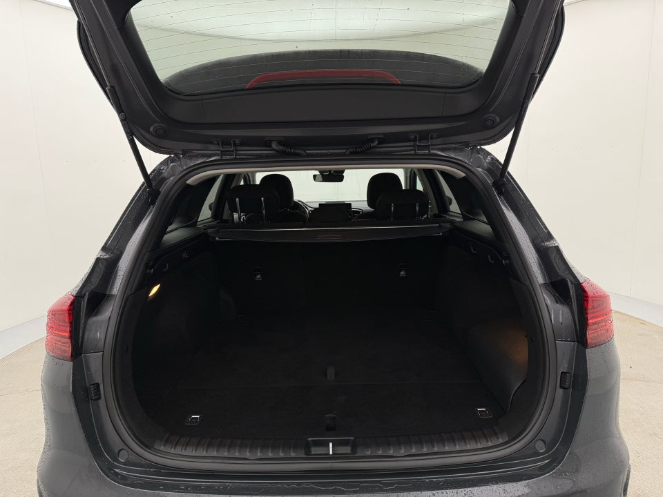 Kia Ceed 1,6 PHEV Prestige SW DCT 5d