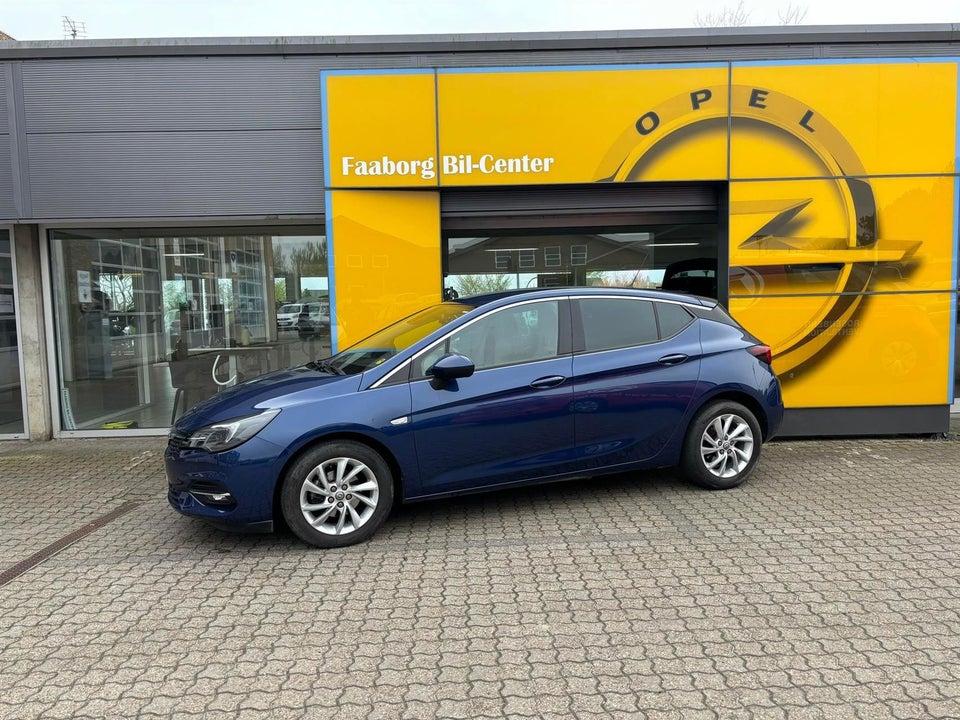 Opel Astra 1,2 T 110 Elegance Sports Tourer 5d