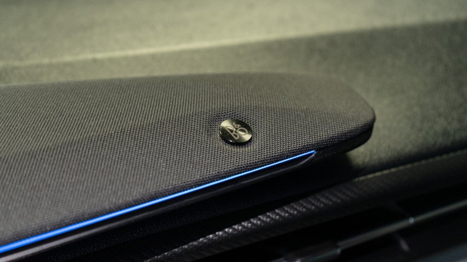 Ford Explorer 77 Premium Extended Range 5d