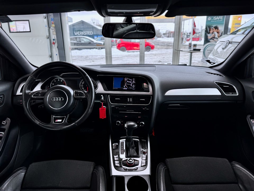 Audi A4 1,8 TFSi 170 S-line Avant Multitr. 5d