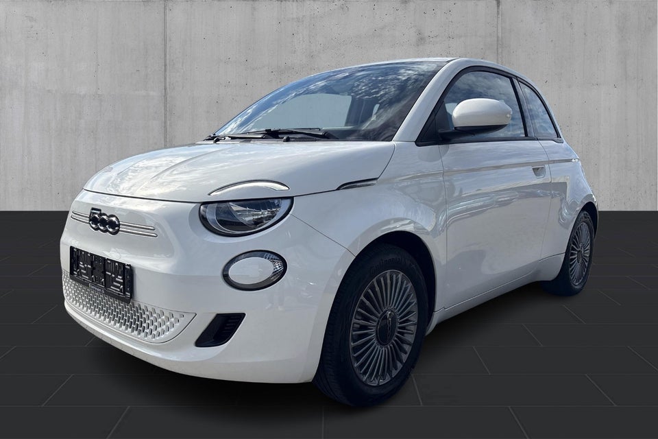 Fiat 500e 42 Icon 3d