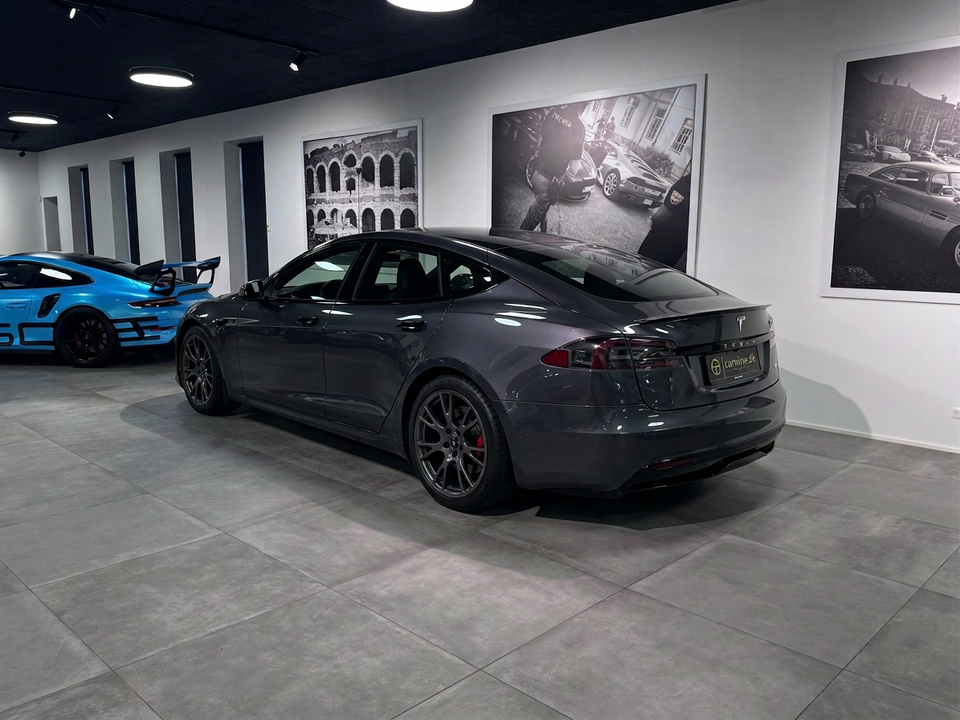 Tesla Model S Plaid Performance AWD 5d