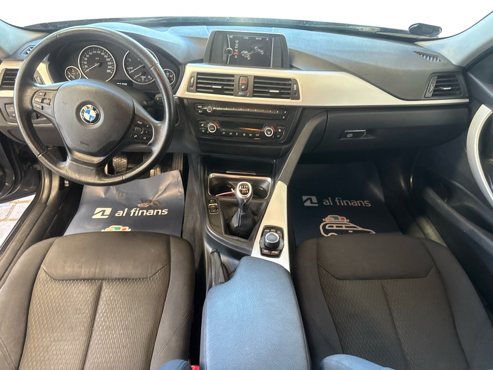 BMW 320d 2,0 Touring 5d