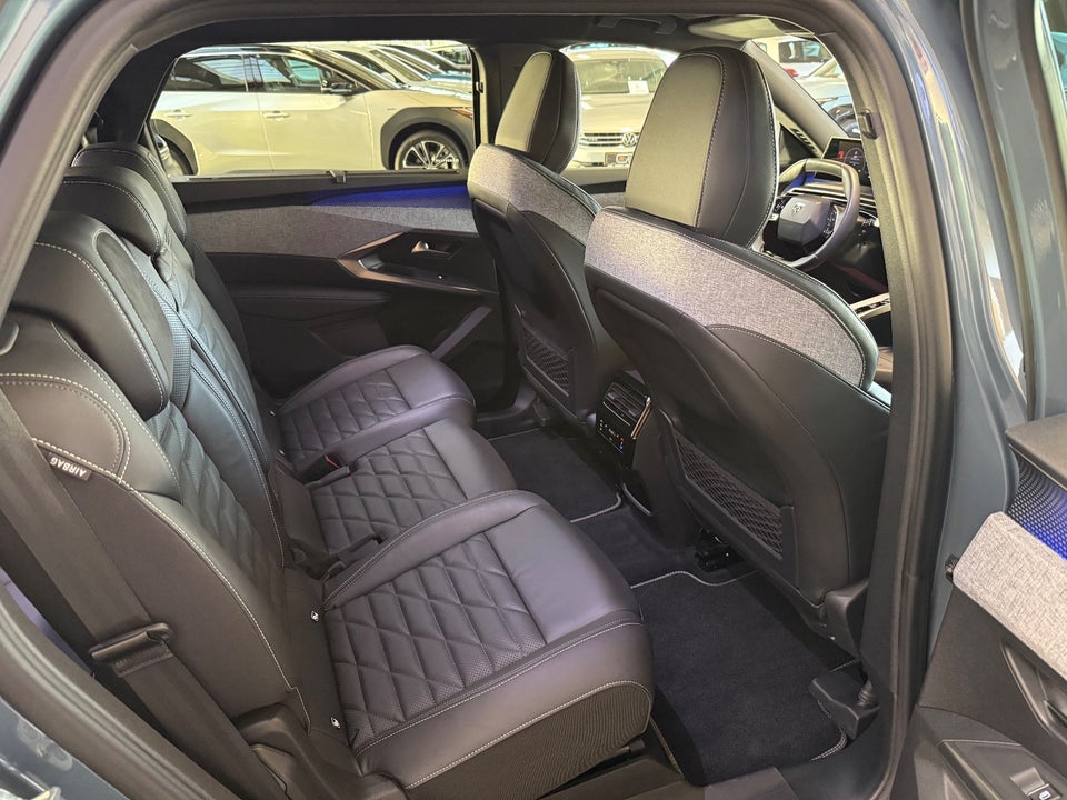 Peugeot e-5008 77 GT Pack 7prs 5d