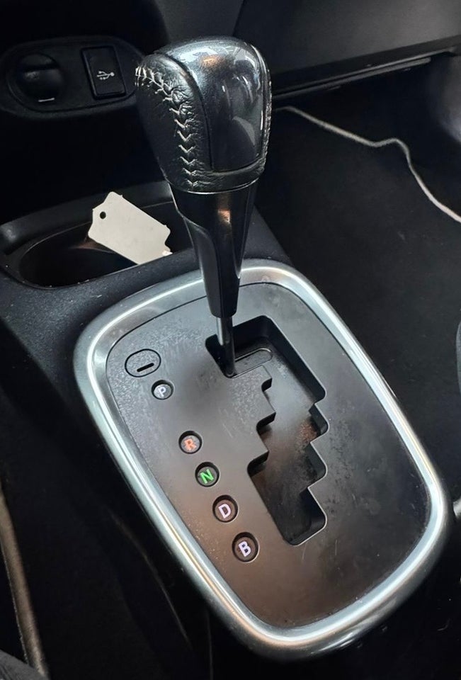 Toyota Yaris 1,5 Hybrid H3 Y20 e-CVT 5d