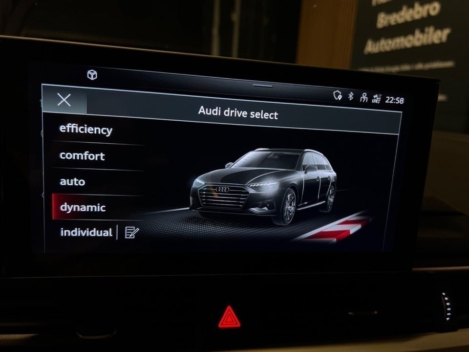 Audi A4 40 TFSi Advanced Prestige Tour plus Avant S-tr. 5d